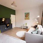 Big With Parking, 30 Min To Duesseldorf Дуйсбург