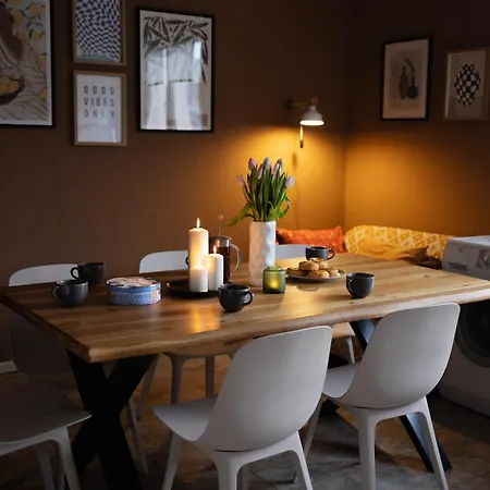 Apartmán Big With Parking, 30 Min To Duesseldorf *