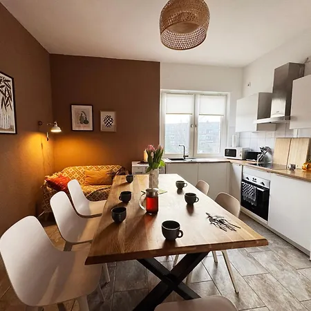 Big With Parking, 30 Min To Duesseldorf Apartmán *