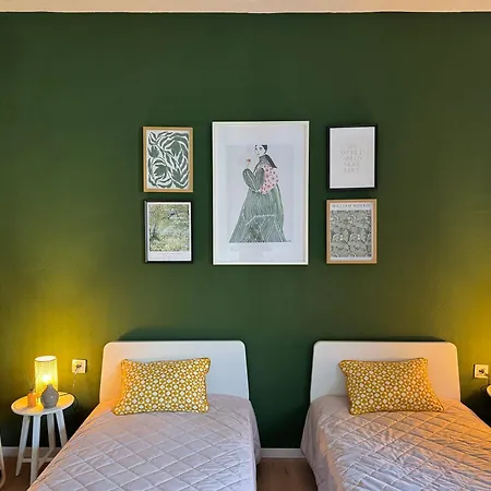 Big With Parking, 30 Min To Duesseldorf