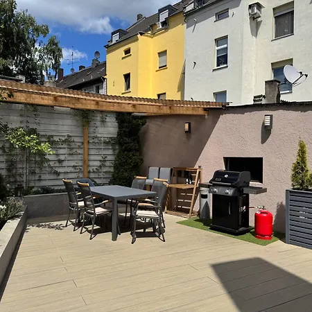 Апартаменты Big With Parking, 30 Min To Duesseldorf Дуйсбург