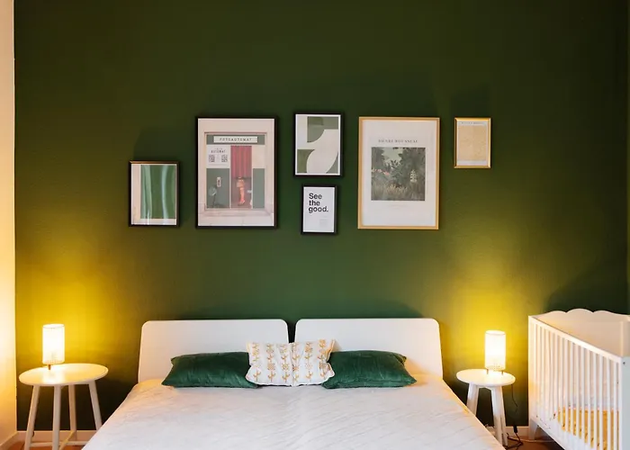 Big With Parking, 30 Min To Duesseldorf Appartement